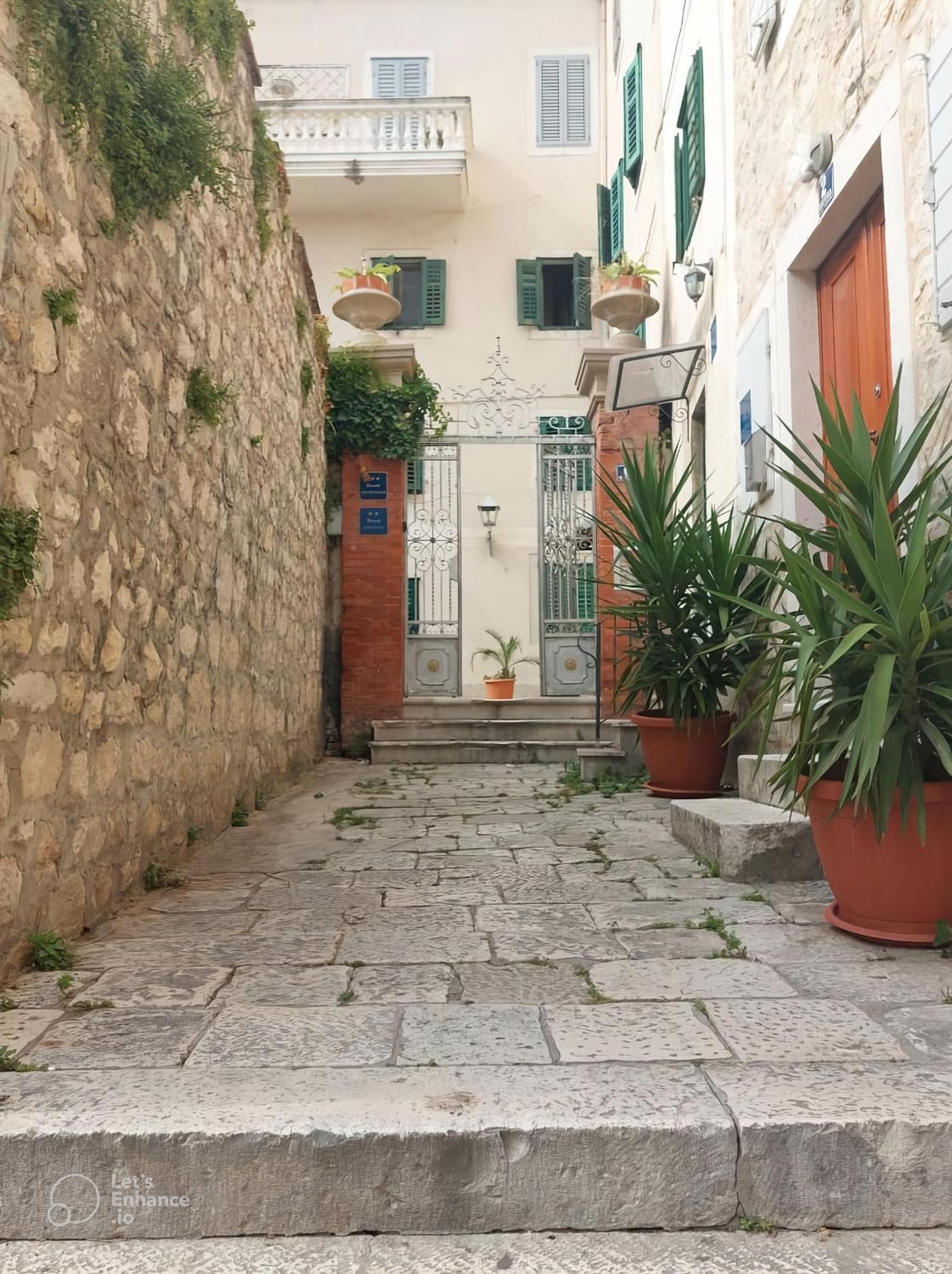 Appartement Garden In The Center à Split Extérieur photo